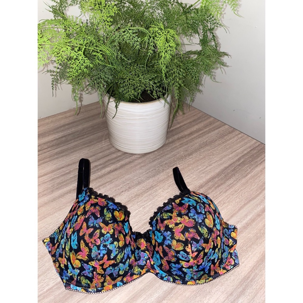 Savage fenty bra. NWOT.